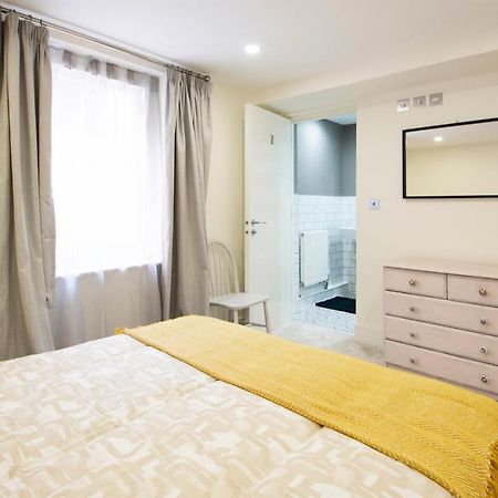 Modern Apartment In Leamington Spa City Centre Exterior photo